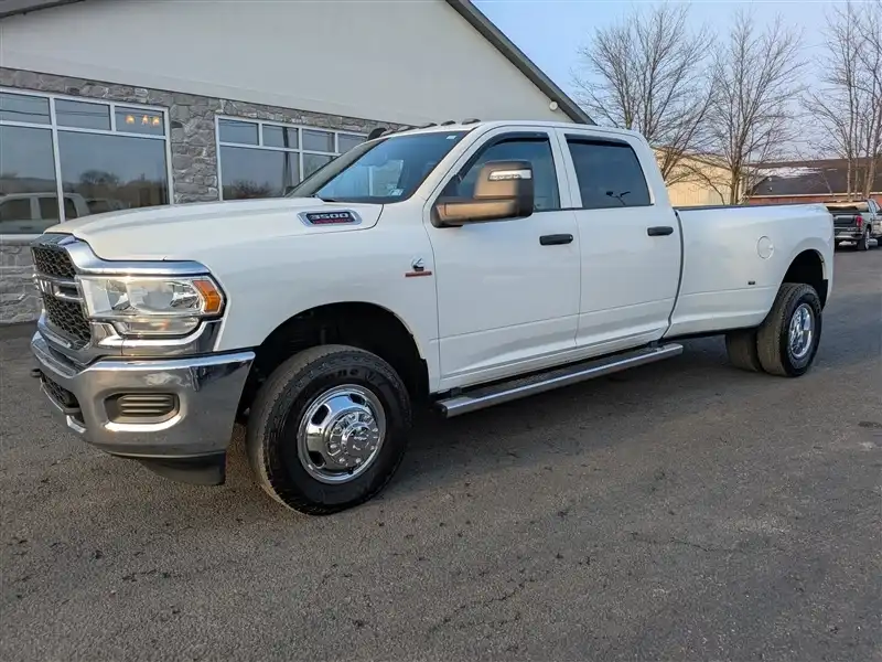 2023 RAM 3500 Tradesman 4X4 Crew Cab LWB's photo