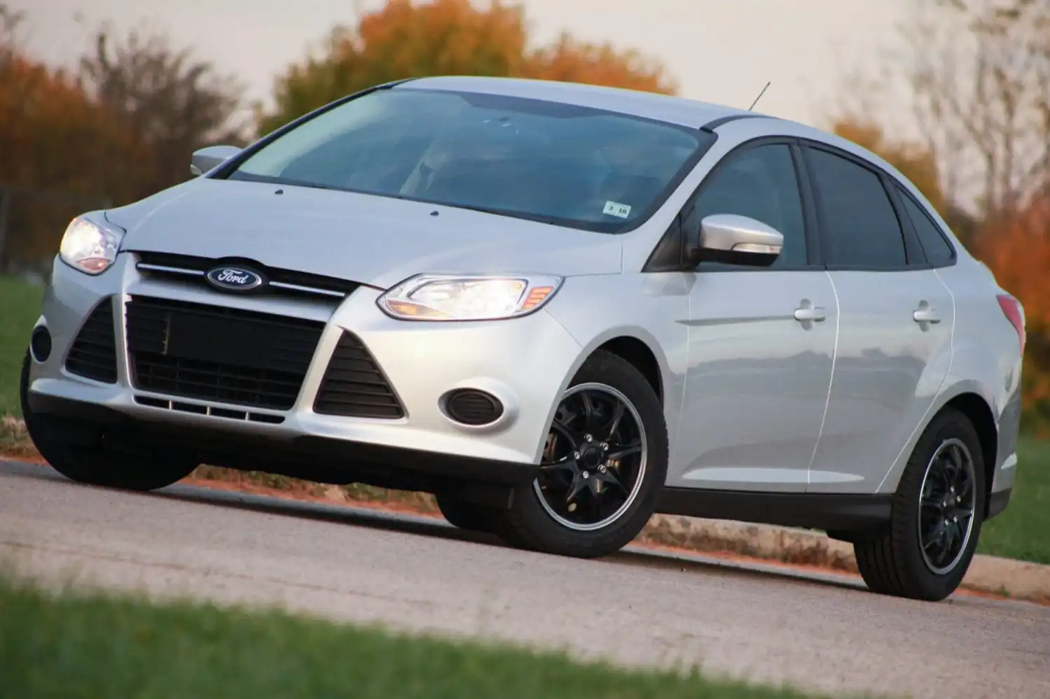 2013 Ford Focus Sedan SE's photo
