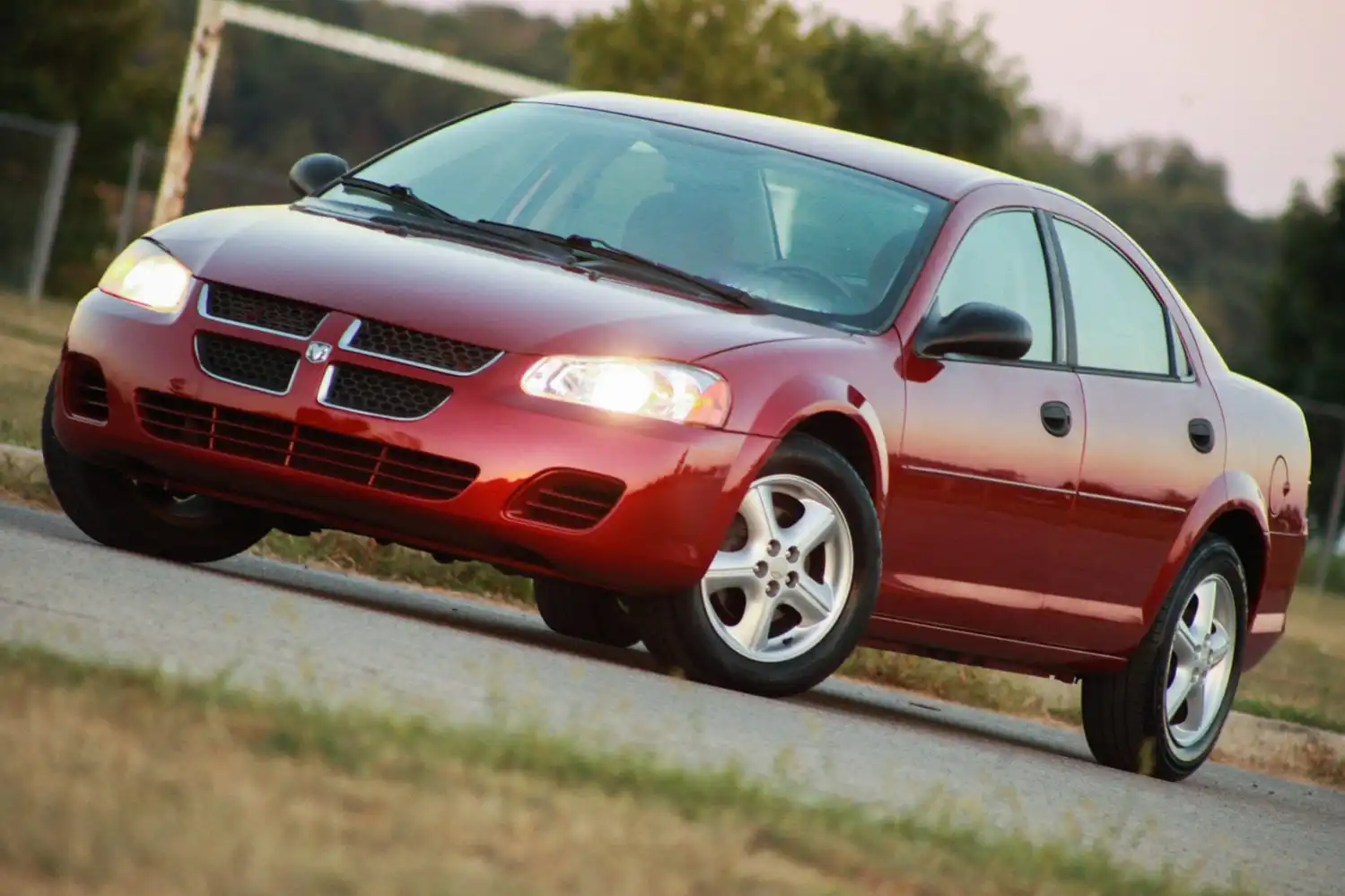2004 Dodge Stratus's photo