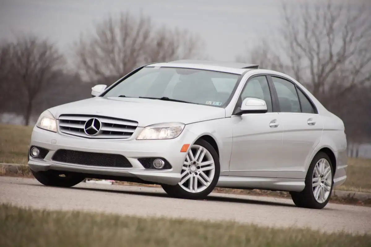 2009 Mercedes-Benz C-Class's photo