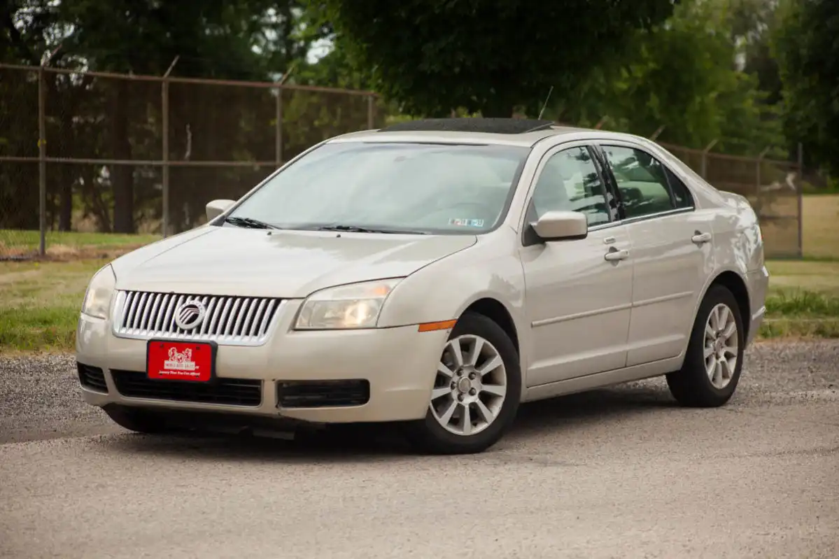 2009 Mercury Milan I4's photo