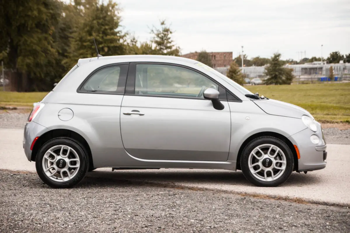 2015 FIAT 500 Pop photo 4