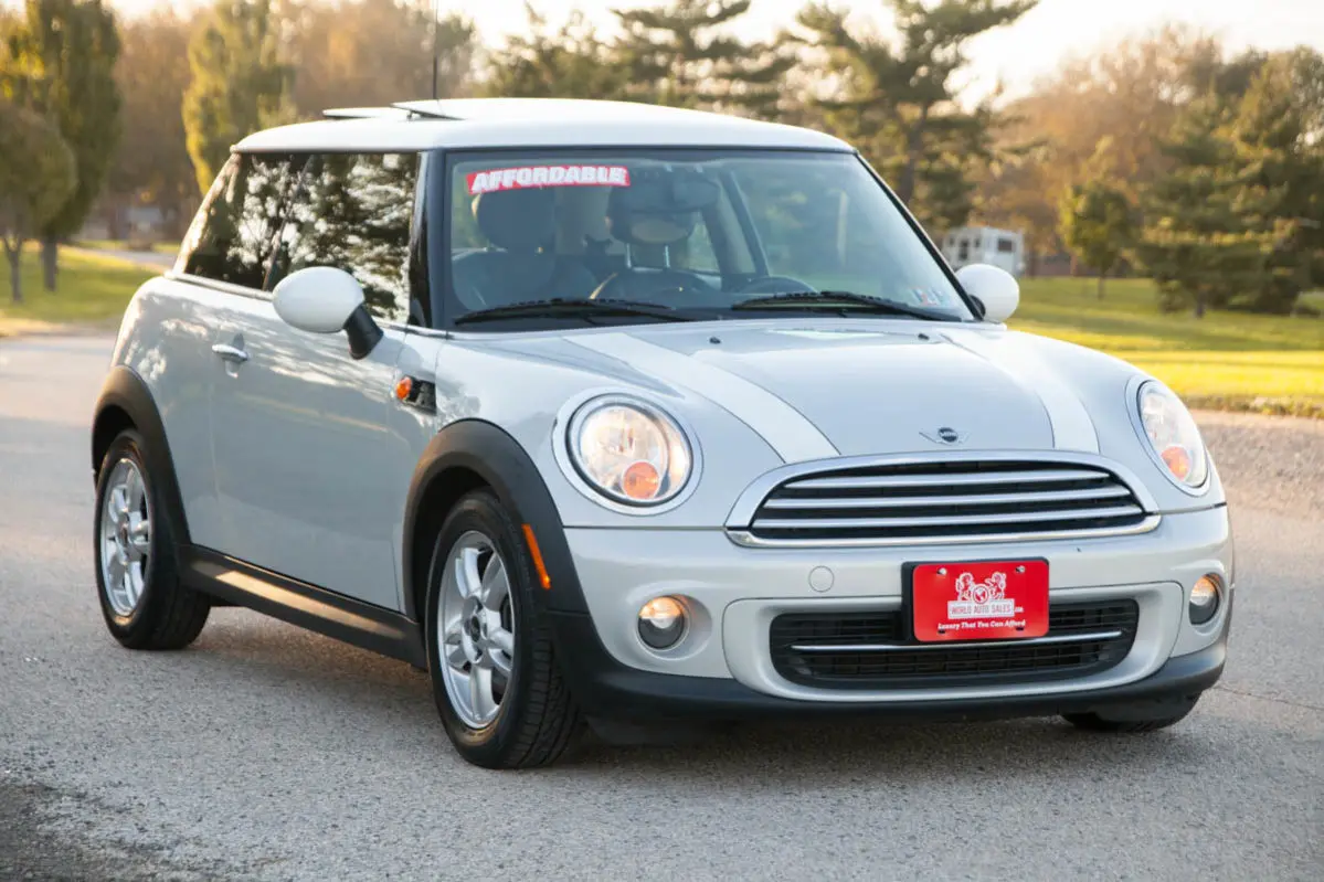 2012 MINI Cooper Base photo 3
