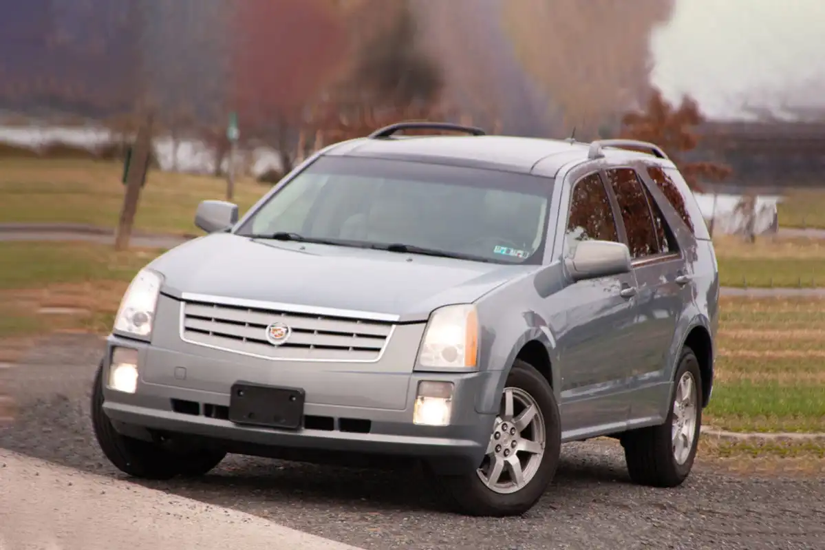 2007 Cadillac SRX V6 AWD's photo