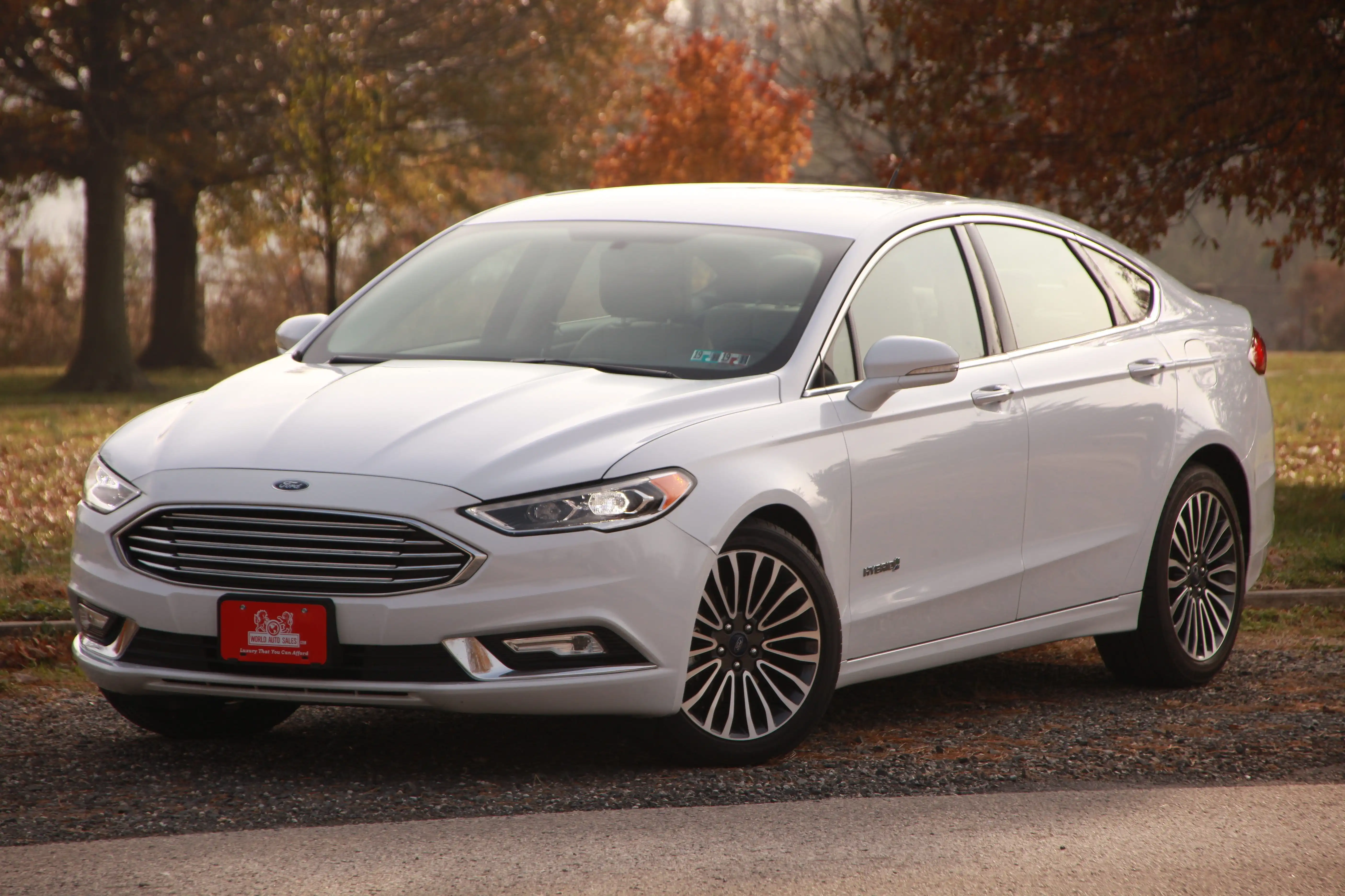 2017 Ford Fusion Titanium's photo