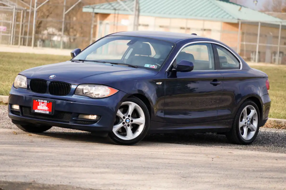 2011 BMW 1 Series 128i Coupe SULEV's photo