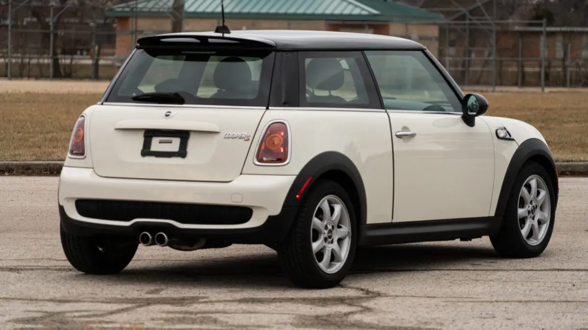 2009 MINI Cooper S photo 5