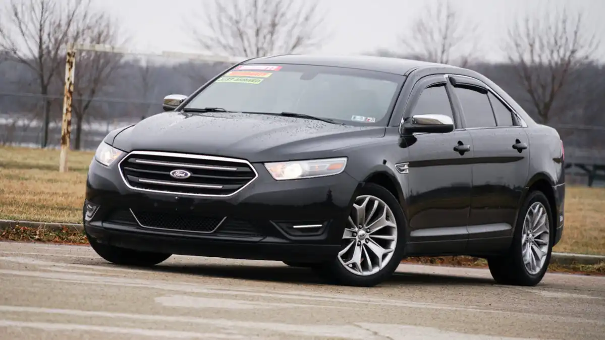2014 Ford Taurus Limited FWD's photo