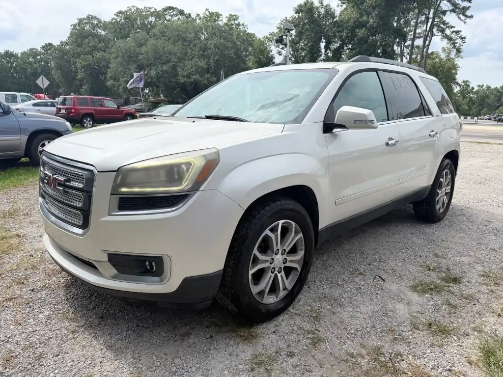 2013 GMC Acadia FWD SLT-1's photo