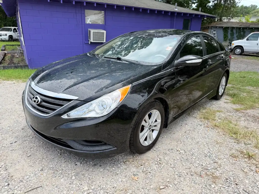 2014 Hyundai Sonata GLS I4 A/T's photo