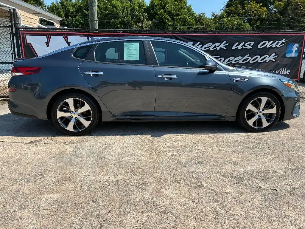 2020 Kia Optima S Auto's photo