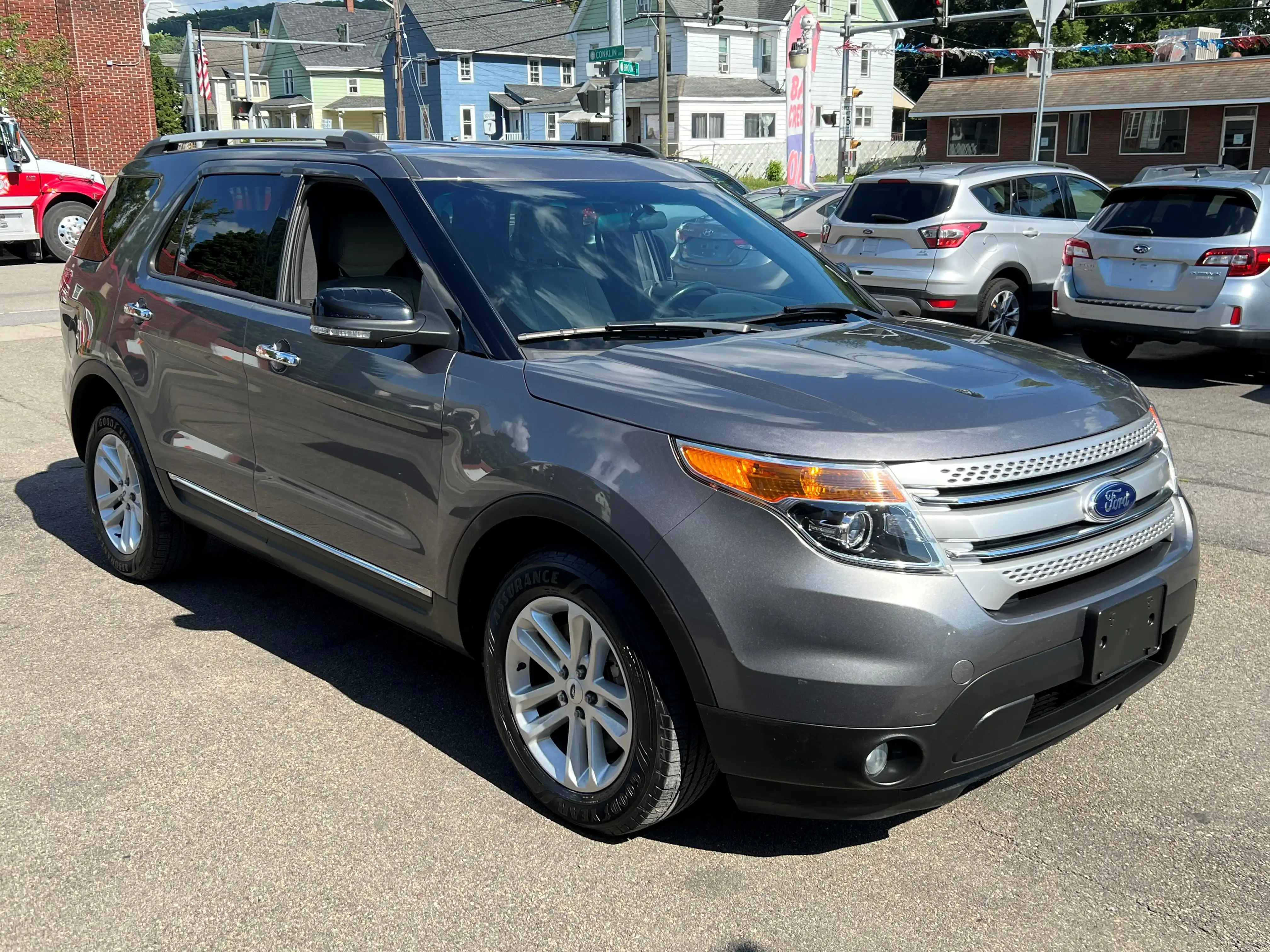 2014 Ford Explorer XLT 4x4's photo