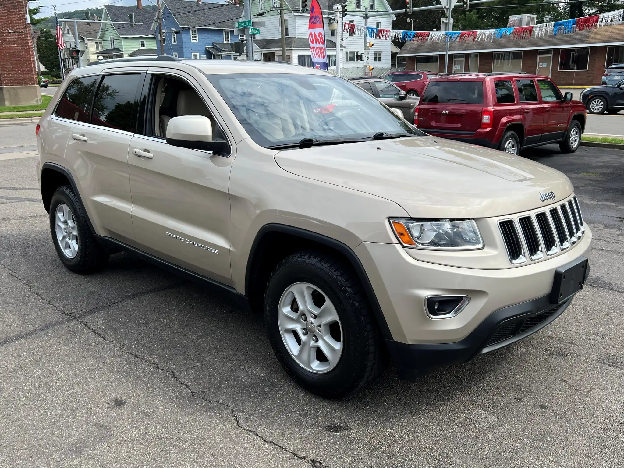 2014 Jeep Grand Cherokee Laredo 4WD's photo