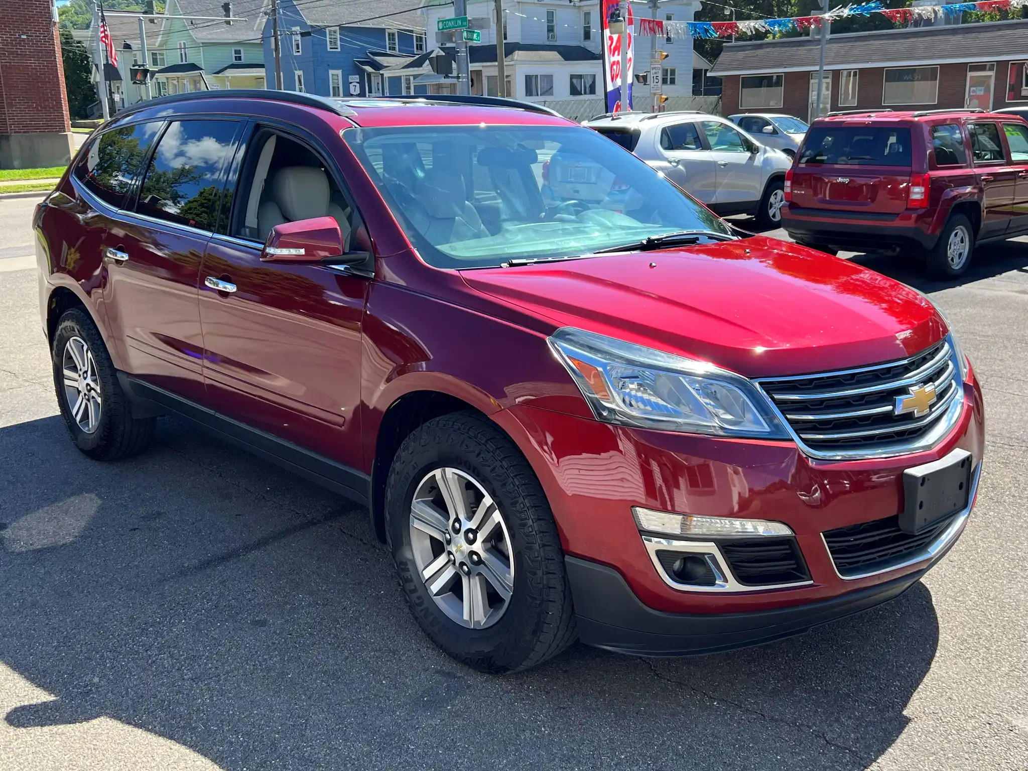 2017 Chevrolet Traverse 2LT AWD's photo