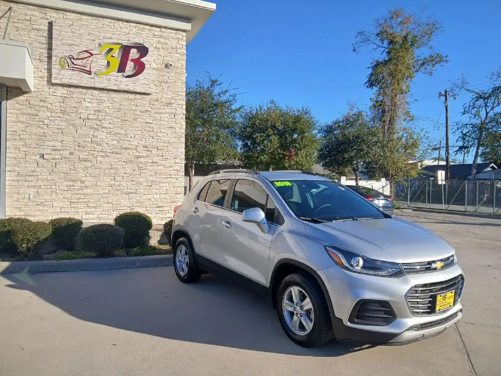 2019 Chevrolet Trax LT's photo
