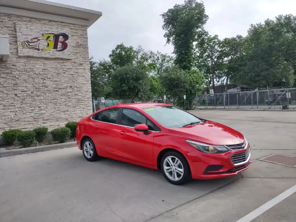 2016 Chevrolet Cruze LT Auto's photo