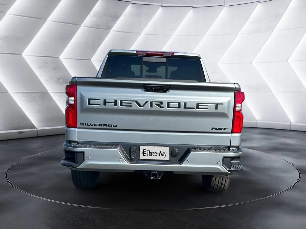 2026 Chevrolet Silverado 1500 RST Crew Cab Short Box photo 4