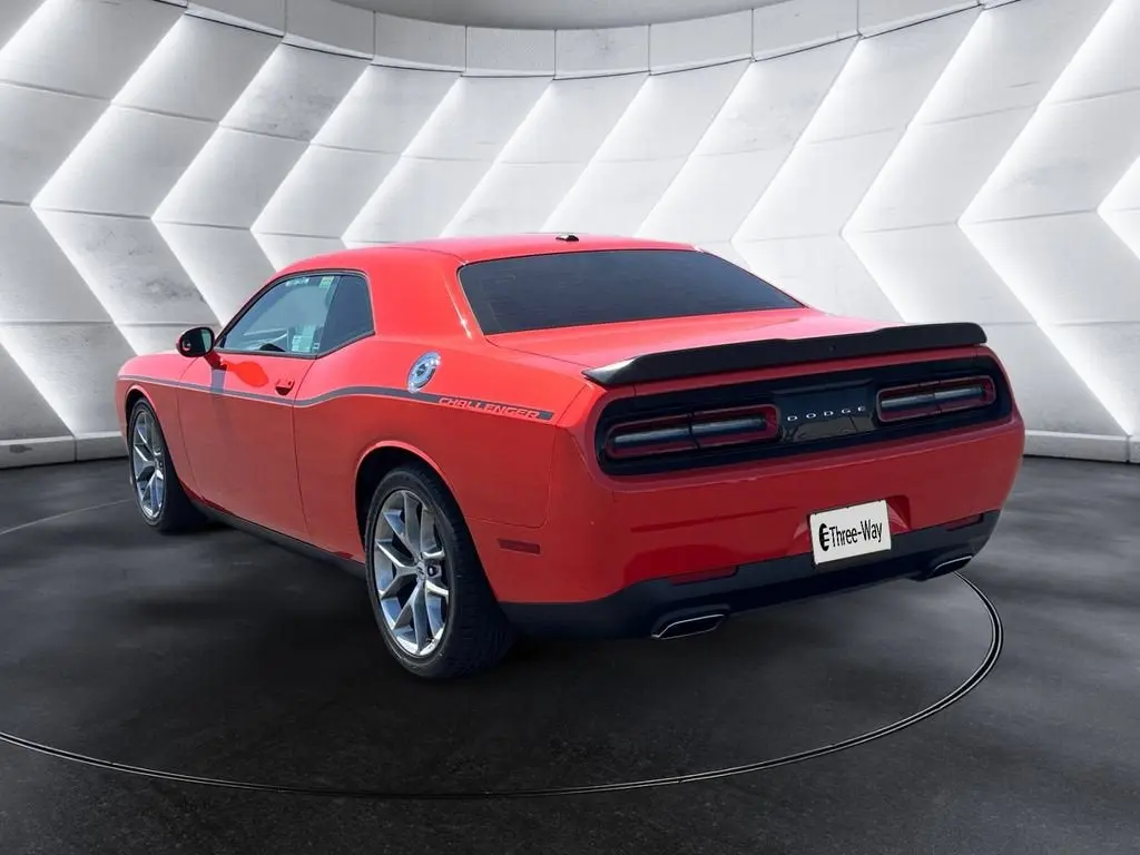 2023 Dodge Challenger GT Auto photo 3