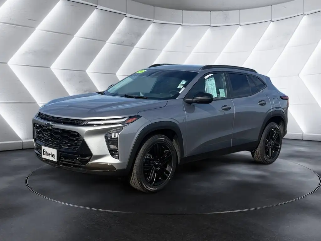 2025 Chevrolet Trax Activ's photo