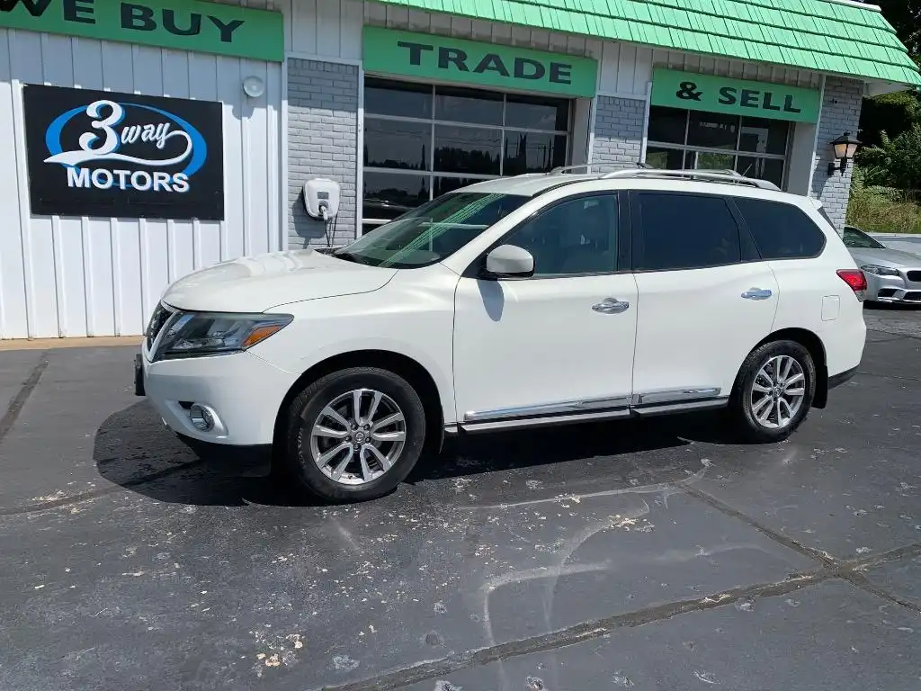 2014 Nissan Pathfinder SL FWD's photo