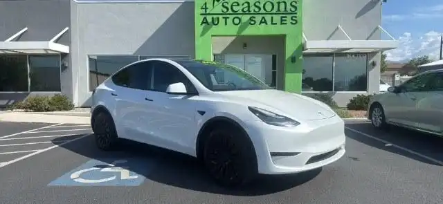2020 Tesla Model Y Long Range Dual Motor All-Wheel Drive's photo
