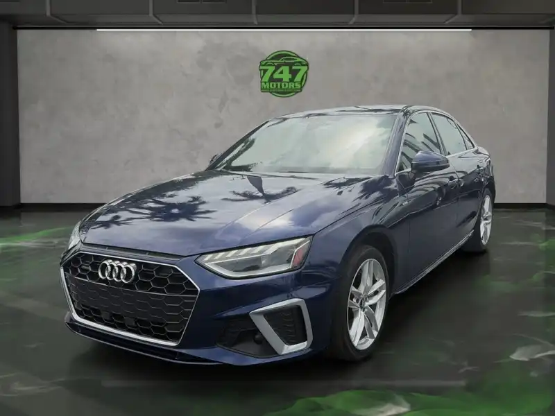 2021 Audi A4 45 quattro S tronic Premium Plus's photo