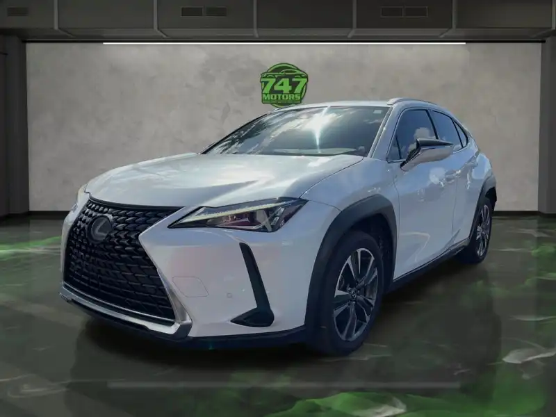 2019 Lexus UX 200 200 FWD's photo