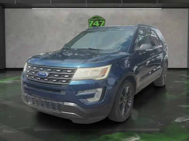 2017 Ford Explorer XLT FWD's photo