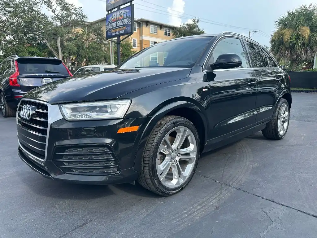 2016 Audi Q3 2.0T quattro tiptronic Prestige's photo