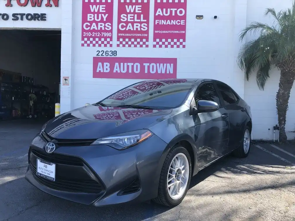 2017 Toyota Corolla L AT's photo