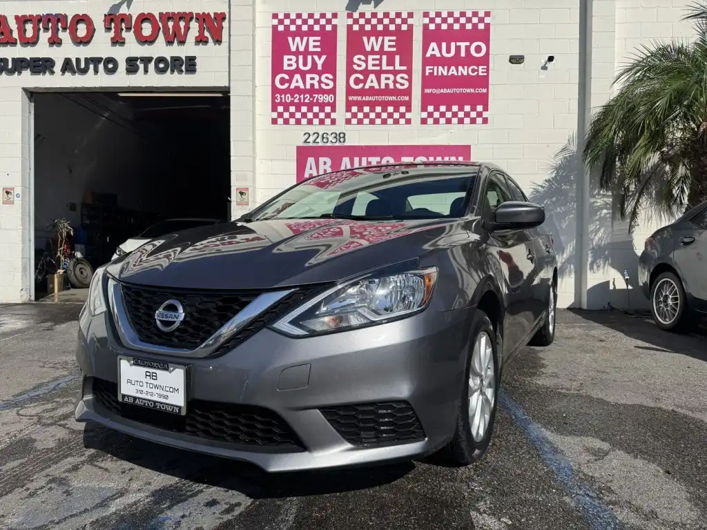 2016 Nissan Sentra SV CVT's photo