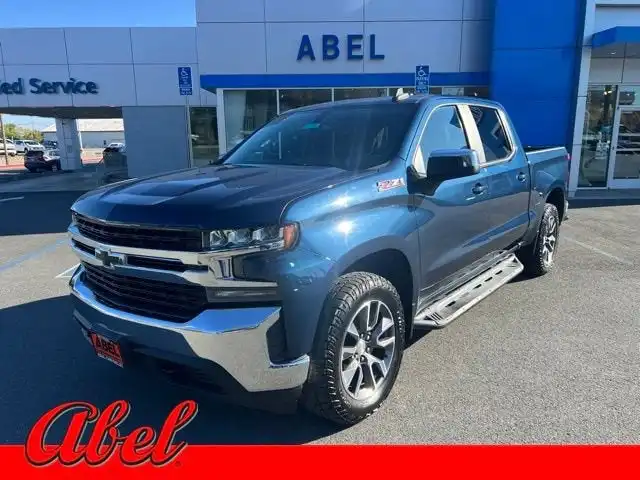 2020 Chevrolet Silverado 1500 LT 4X4 Crew Cab Short Box's photo