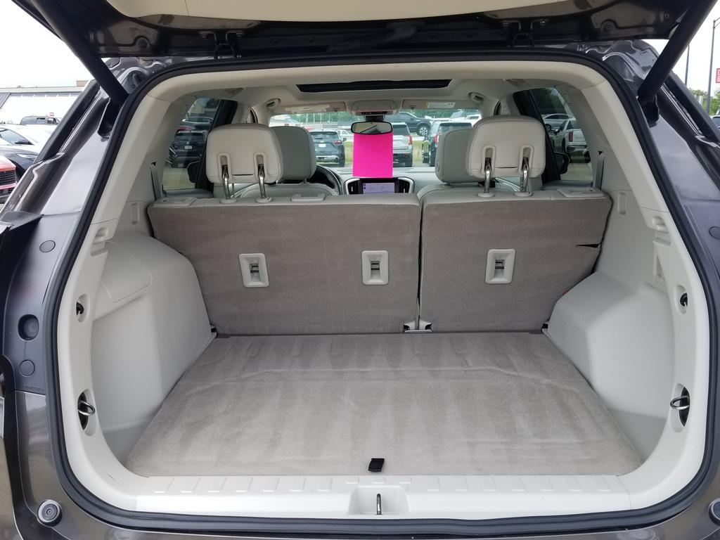 2019 GMC Terrain Denali AWD photo 4