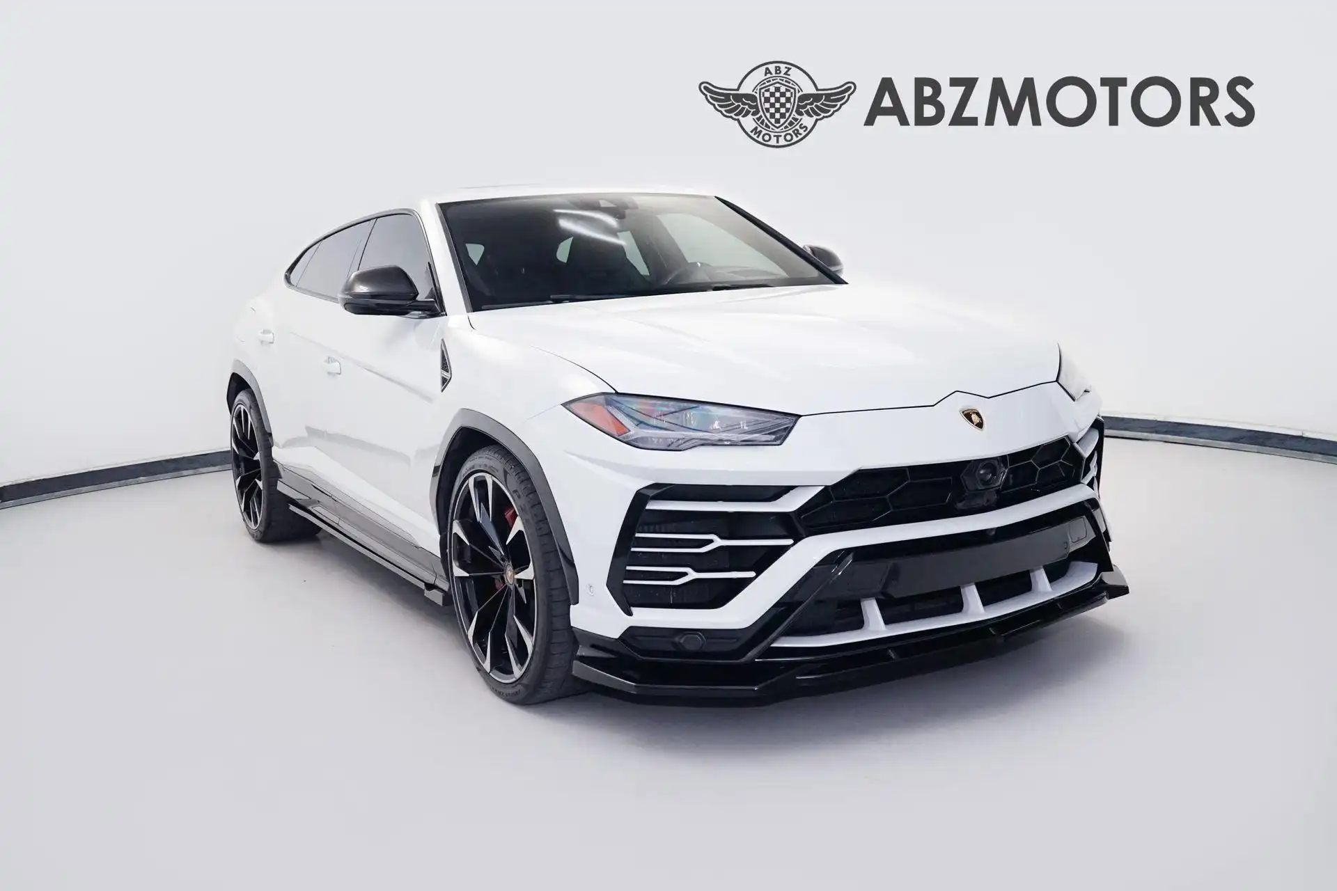 2019 Lamborghini Urus 4.0 V8's photo