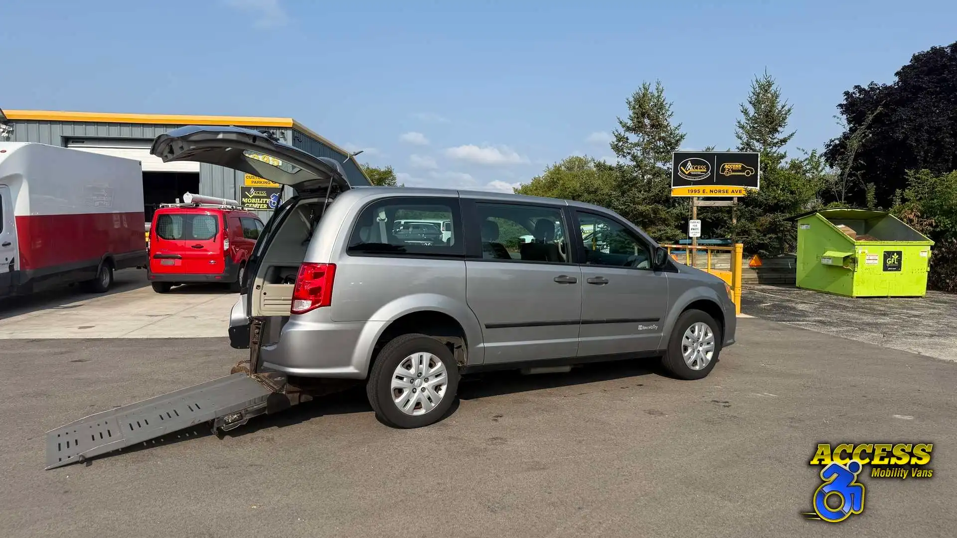 2014 Dodge Grand Caravan SE's photo