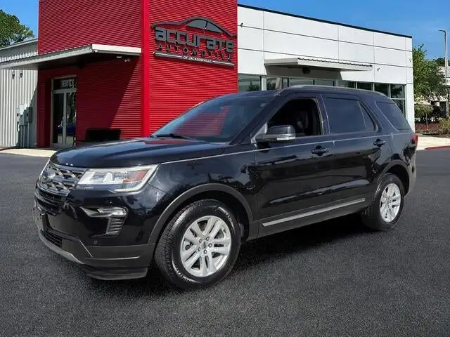 2018 Ford Explorer XLT 4WD's photo