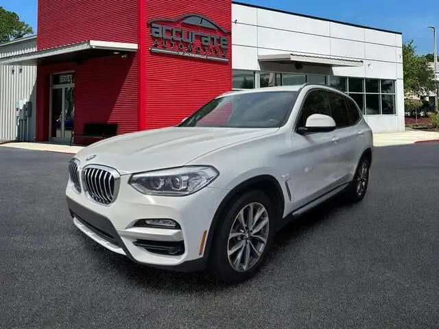2019 BMW X3 sDrive30i's photo