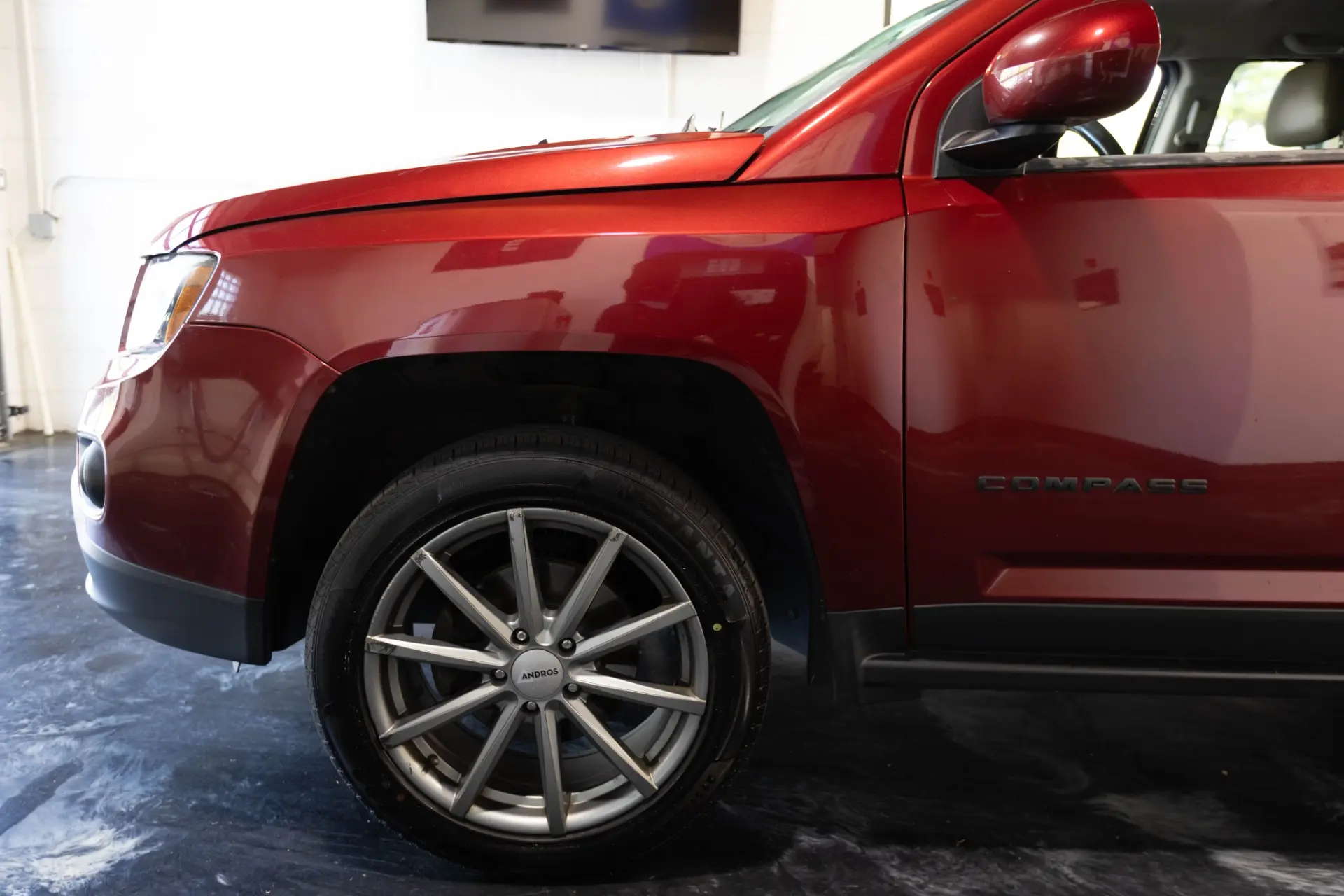 2014 Jeep Compass Latitude photo 4