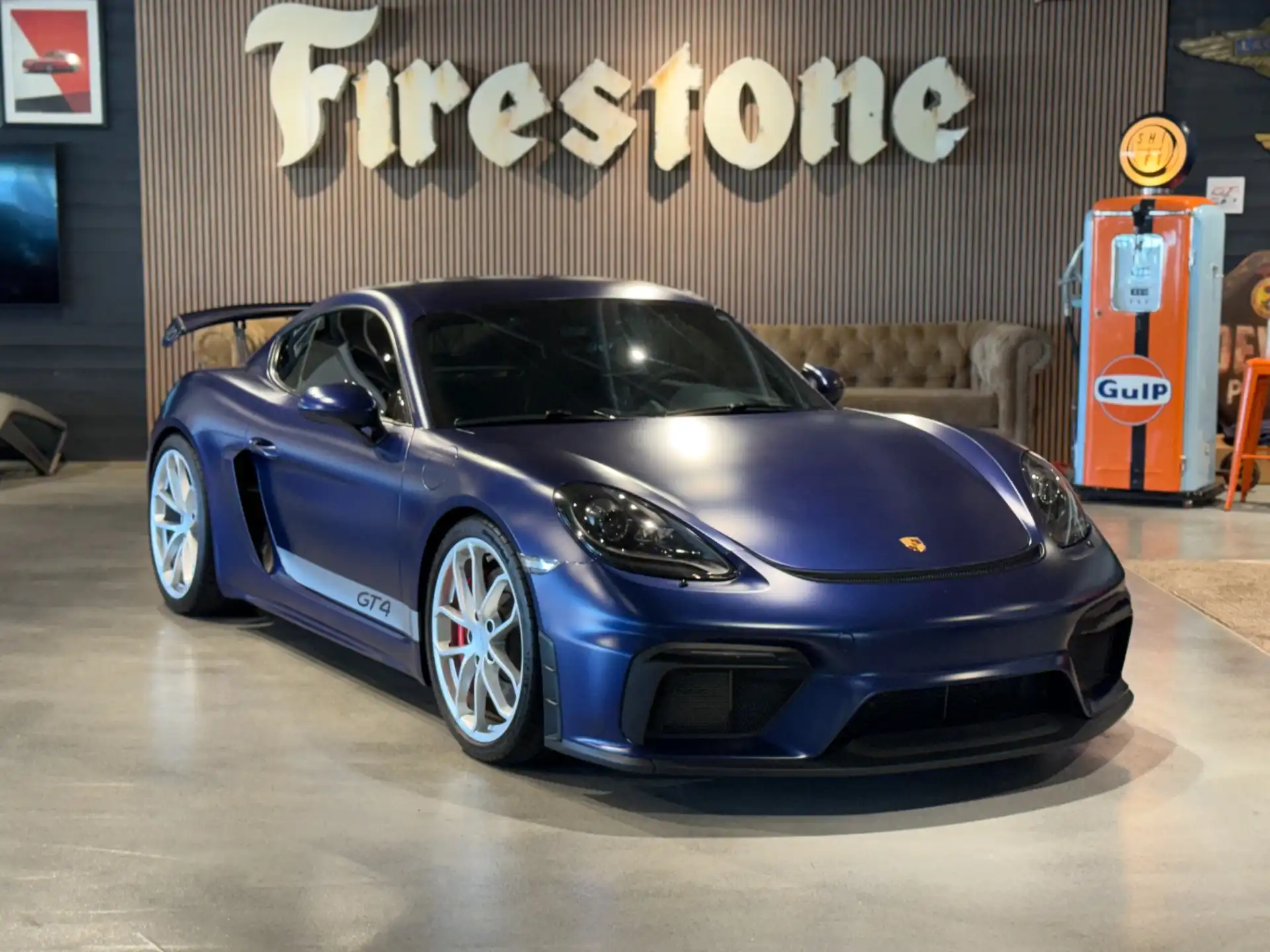 2021 Porsche 718 Cayman GT4's photo