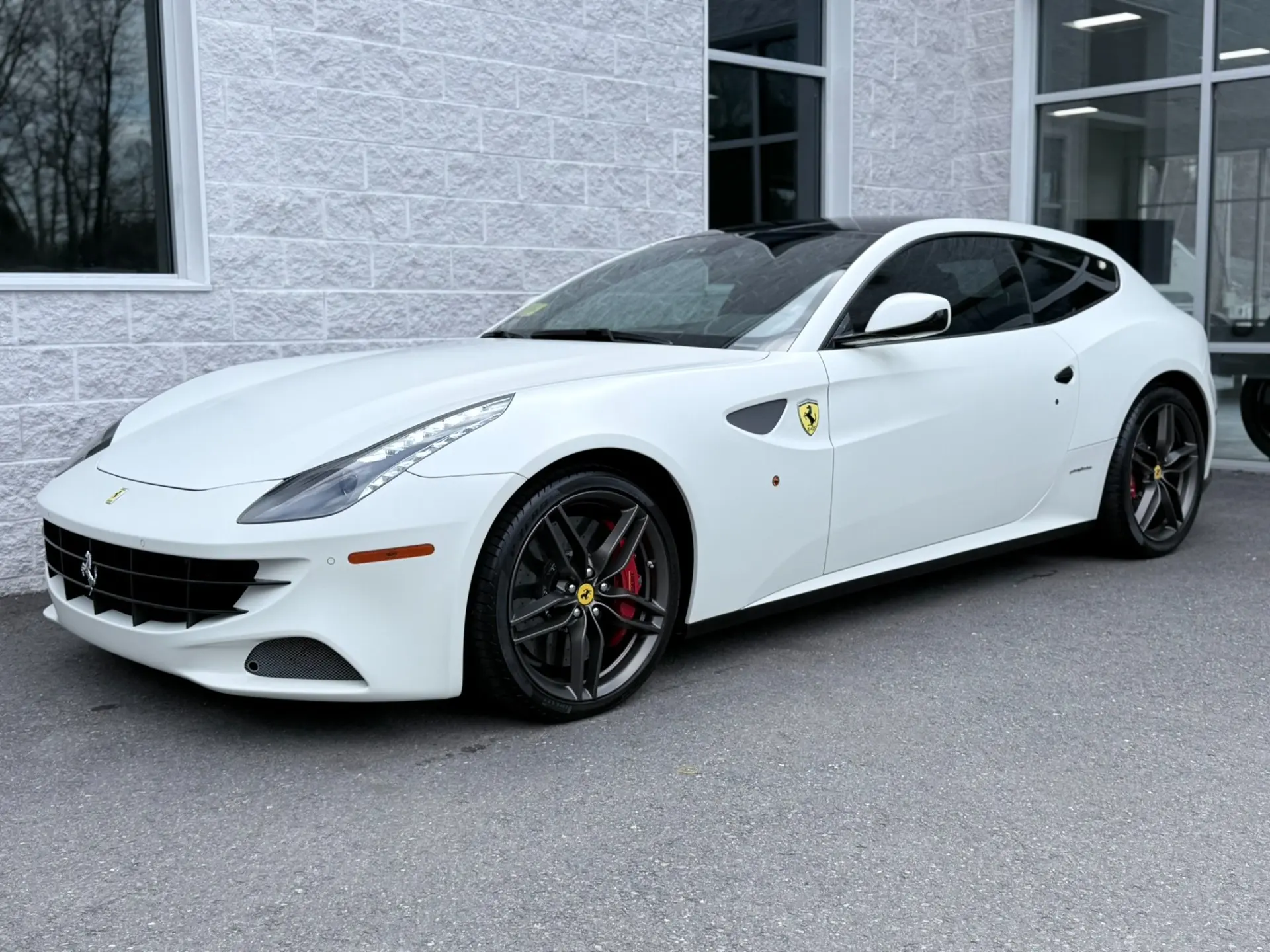 2012 Ferrari FF Base photo 3