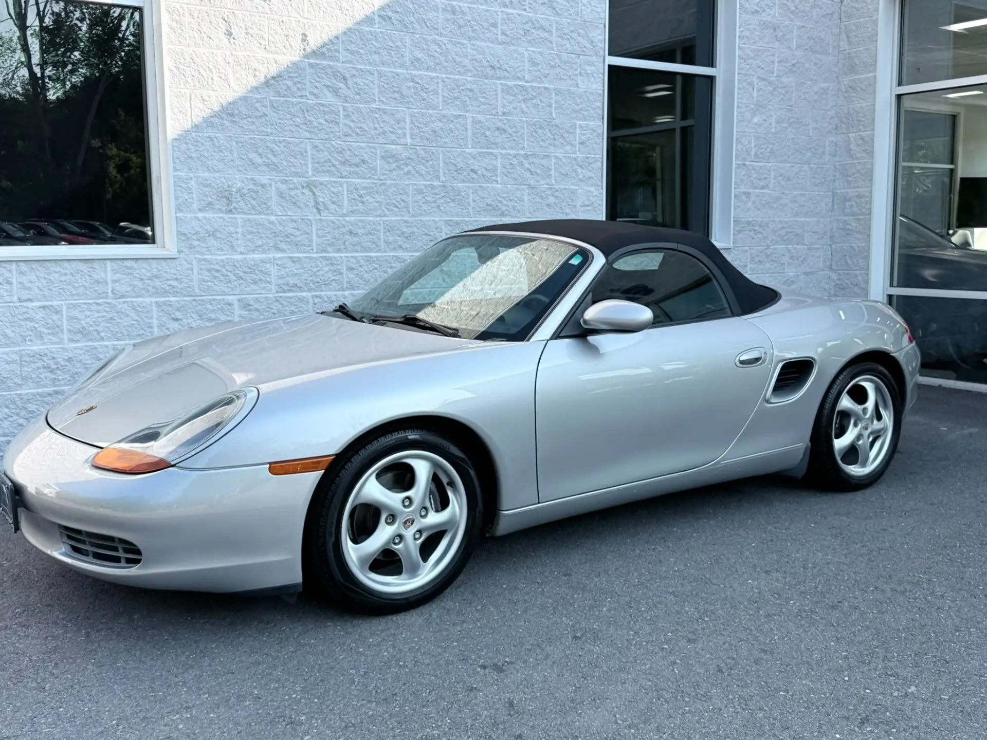 2000 Porsche Boxster Base photo 1