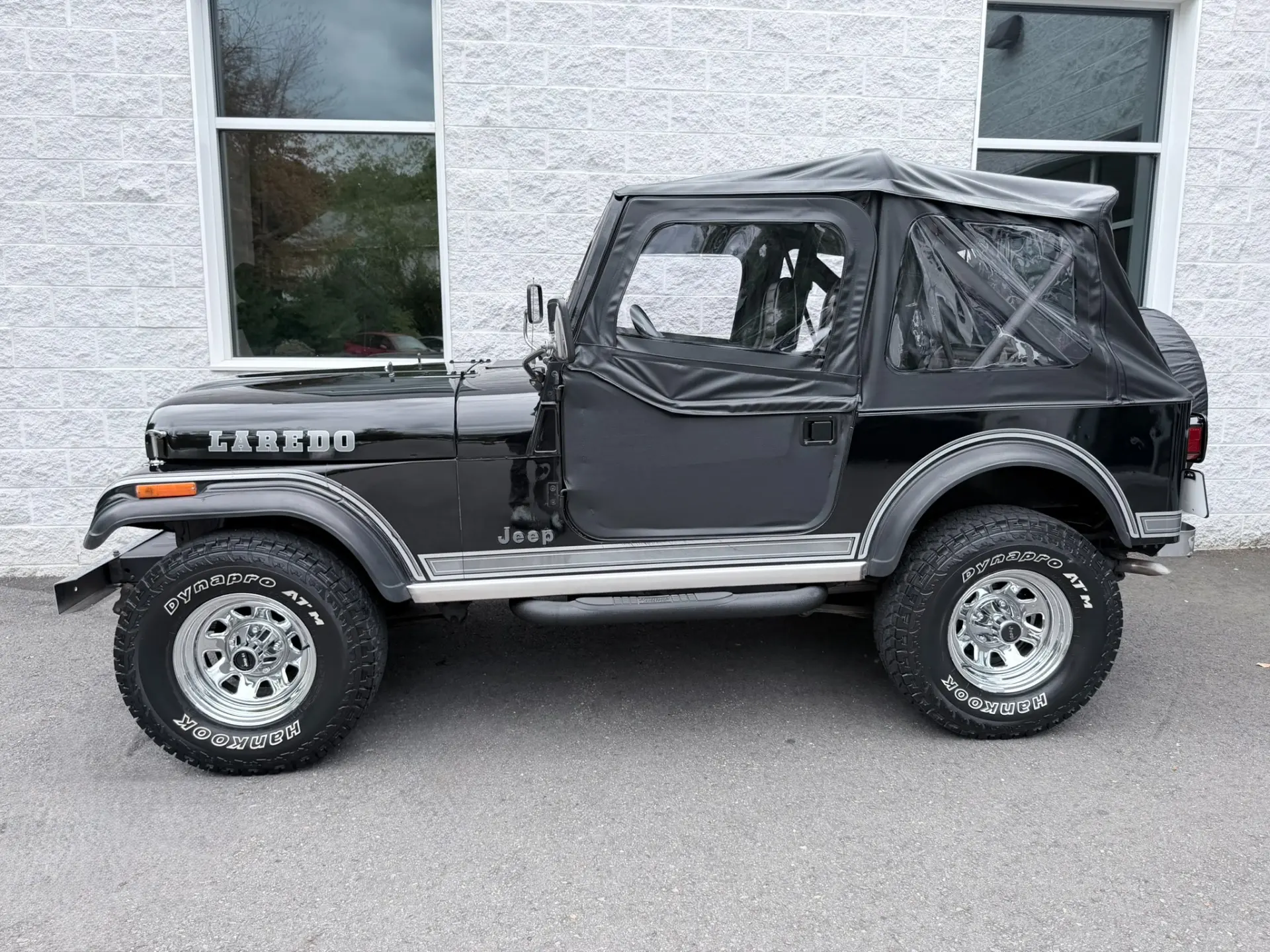 1982 Jeep CJ-7 Base photo 3