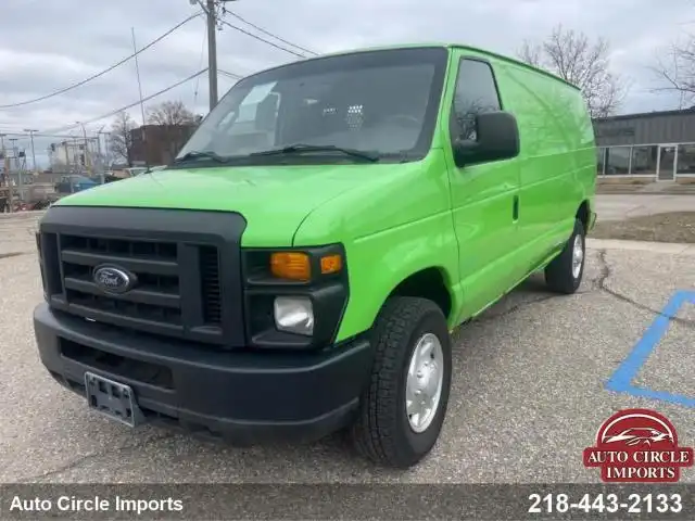 2008 Ford E-Series E-250 Van's photo