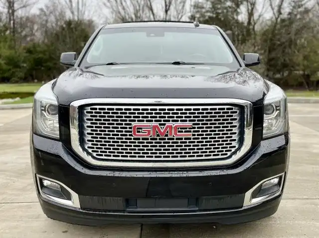 2016 GMC Yukon Denali AWD's photo