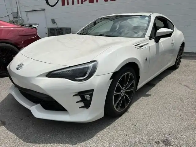 2017 Toyota 86 MT's photo