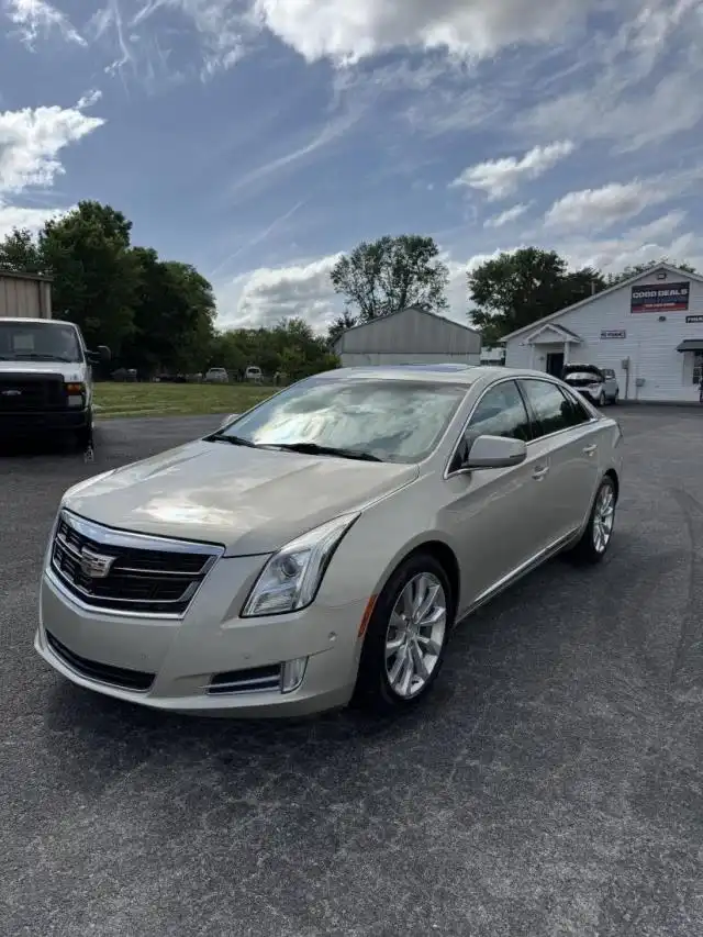 2016 Cadillac XTS 3.6L FWD Luxury Collection's photo