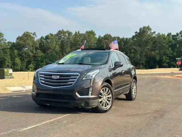 2017 Cadillac XT5 AWD Luxury's photo
