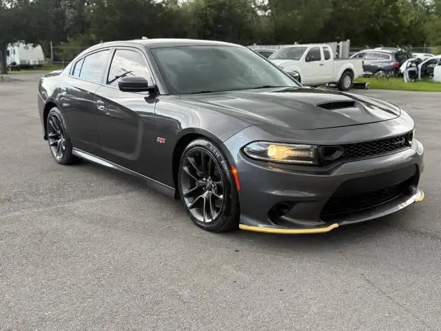 2020 Dodge Charger Scat Pack's photo