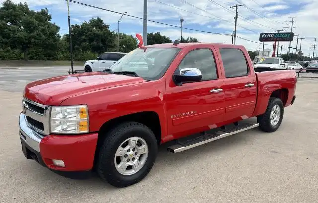 2009 Chevrolet Silverado 1500 1LT Crew Cab's photo