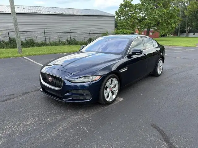 2020 Jaguar XE P250 S's photo